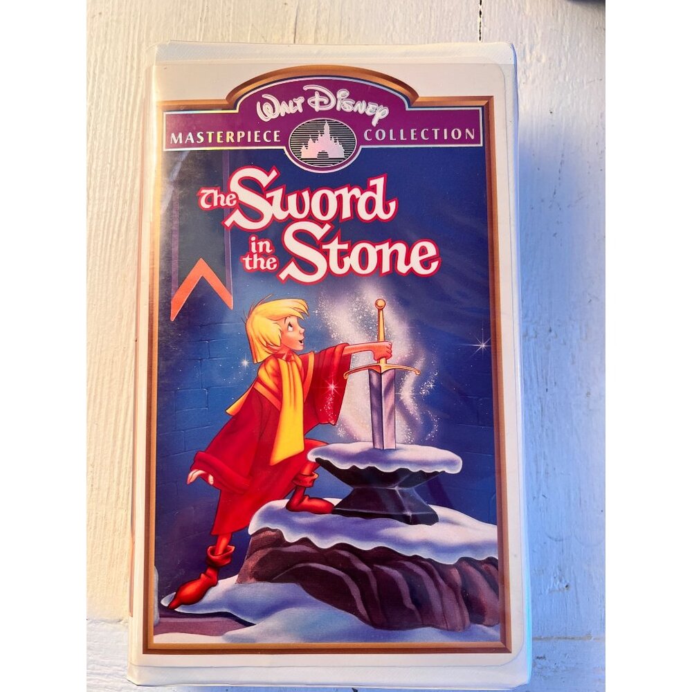 Walt Disney Masterpiece Collection VHS The Sword In The Stone Classic Movie
